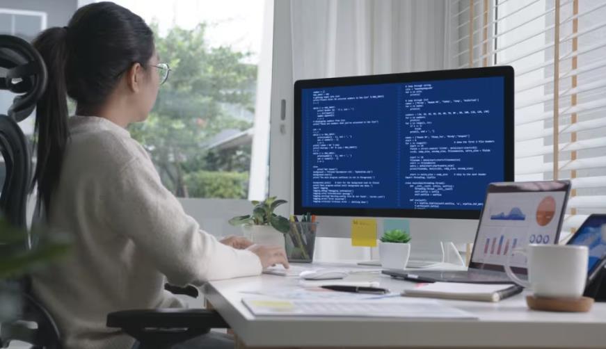 迪庆企业数字化解决方案：机器学习赋能商业模式升级的核心路径